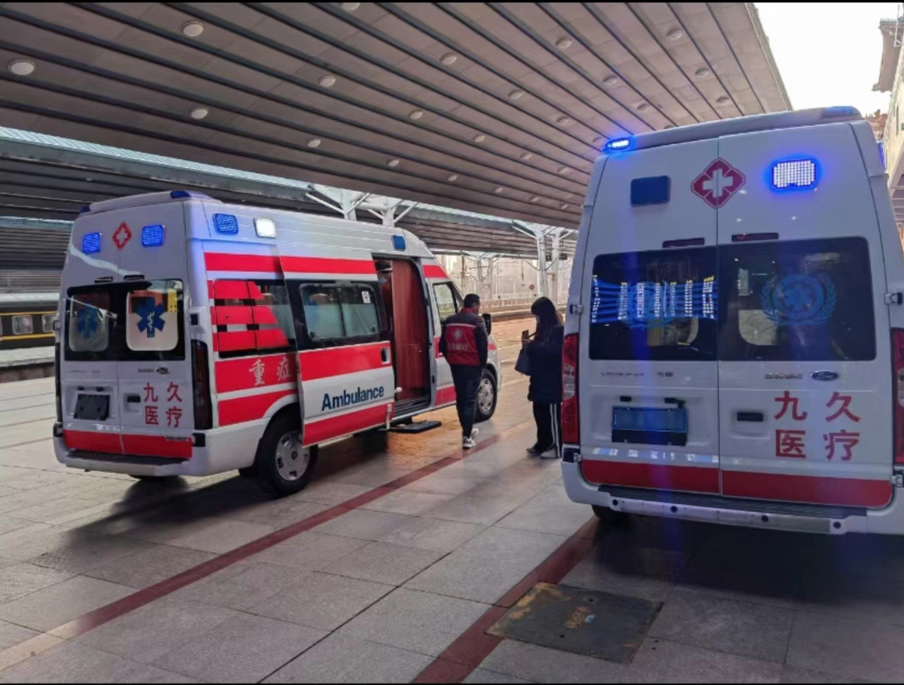 东光县救护车长途转运